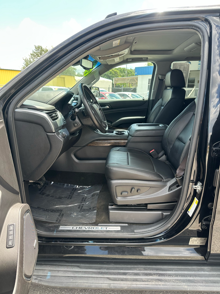 Chevrolet Suburban 2WD 4dr 1500 LT 2017