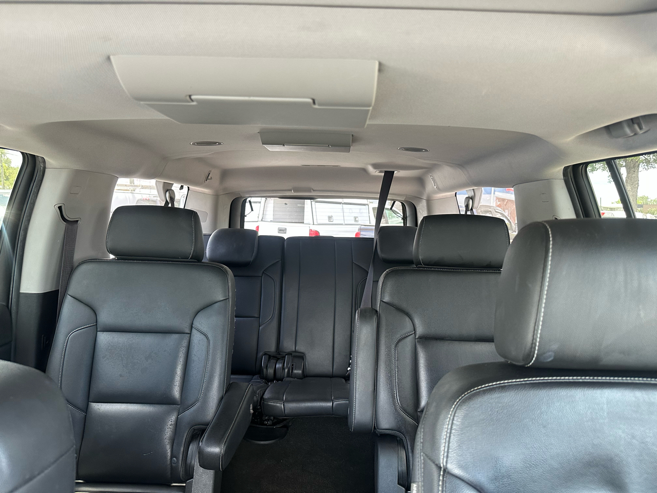 Chevrolet Suburban 2WD 4dr 1500 LT 2017