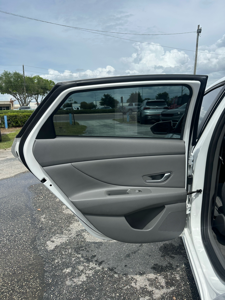 Hyundai Elantra SEL IVT 2023