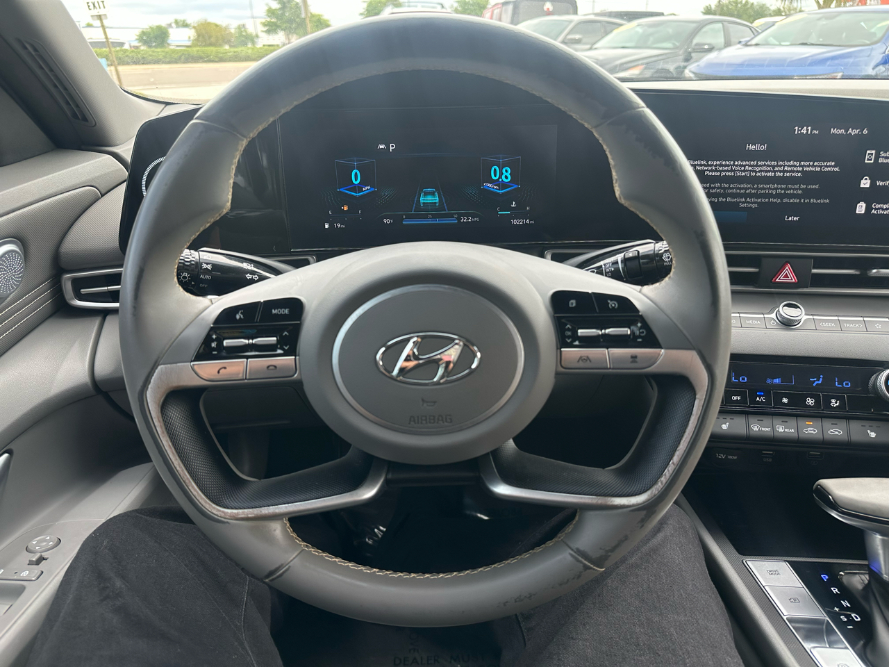 Hyundai Elantra SEL IVT 2023