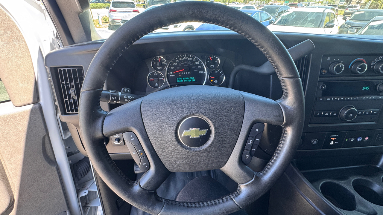 Chevrolet Express Cargo Van RWD 2500 135" 2021
