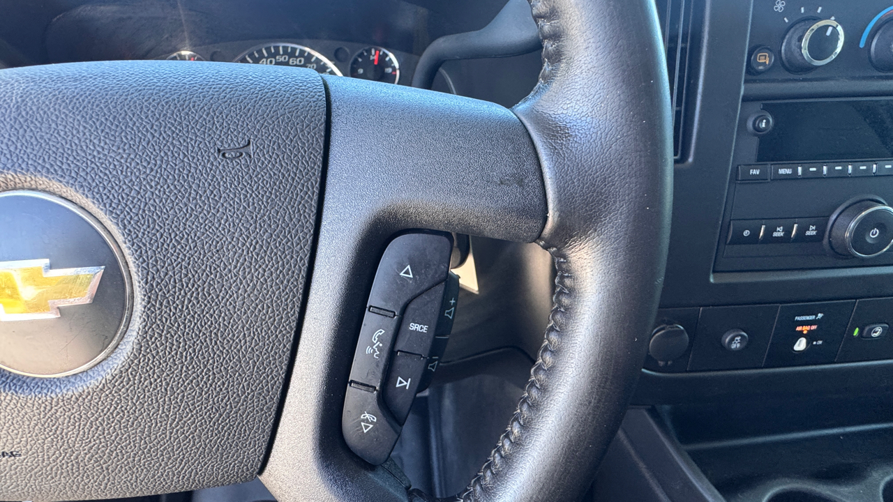 Chevrolet Express Cargo Van RWD 2500 135" 2021