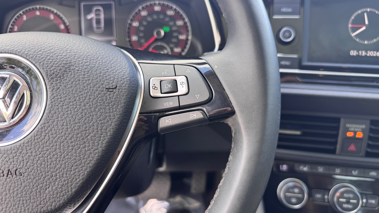 Volkswagen Jetta SE 2020