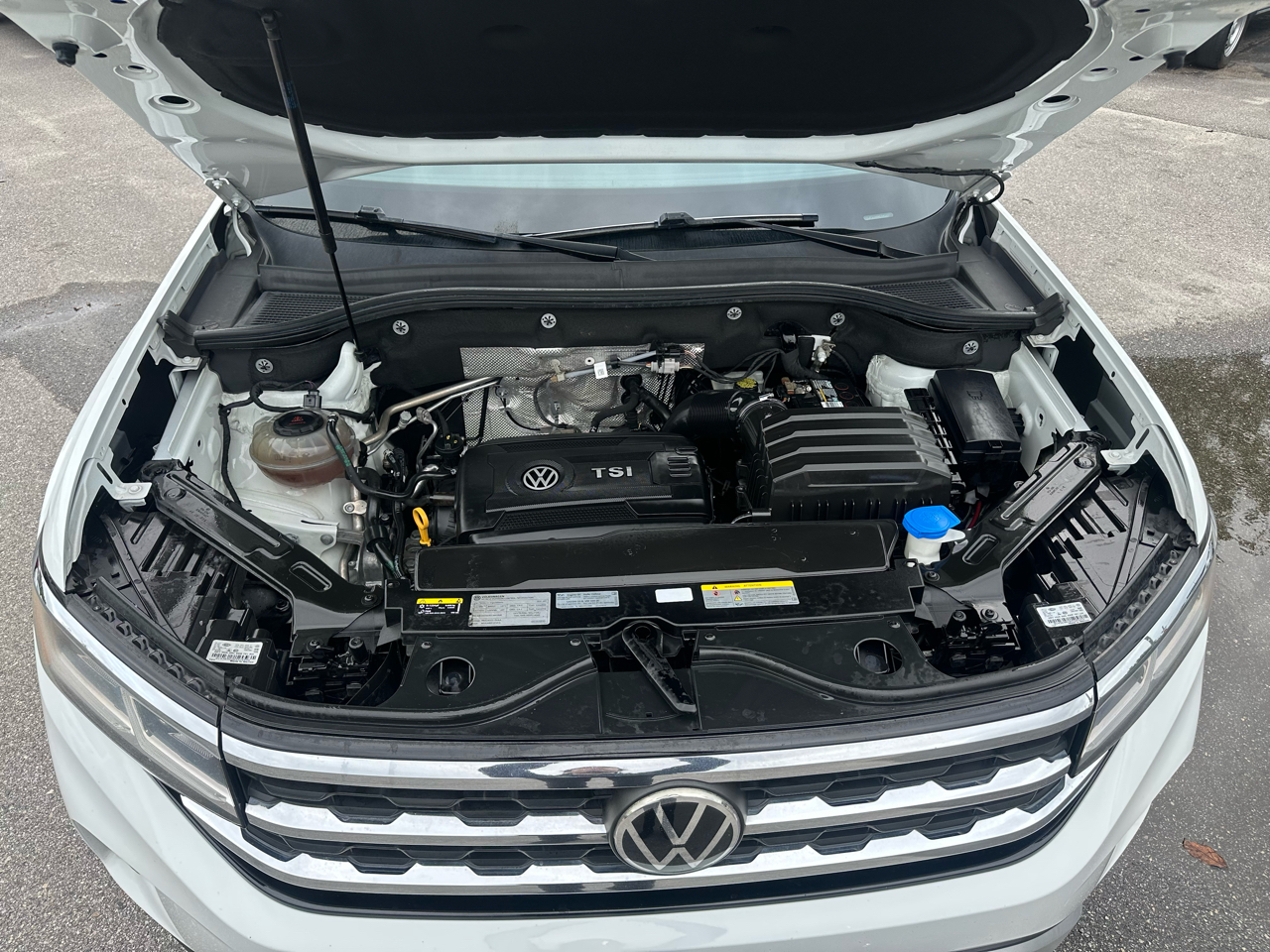 Volkswagen Atlas 2021.5 2.0T SE w/Technology FWD 2021