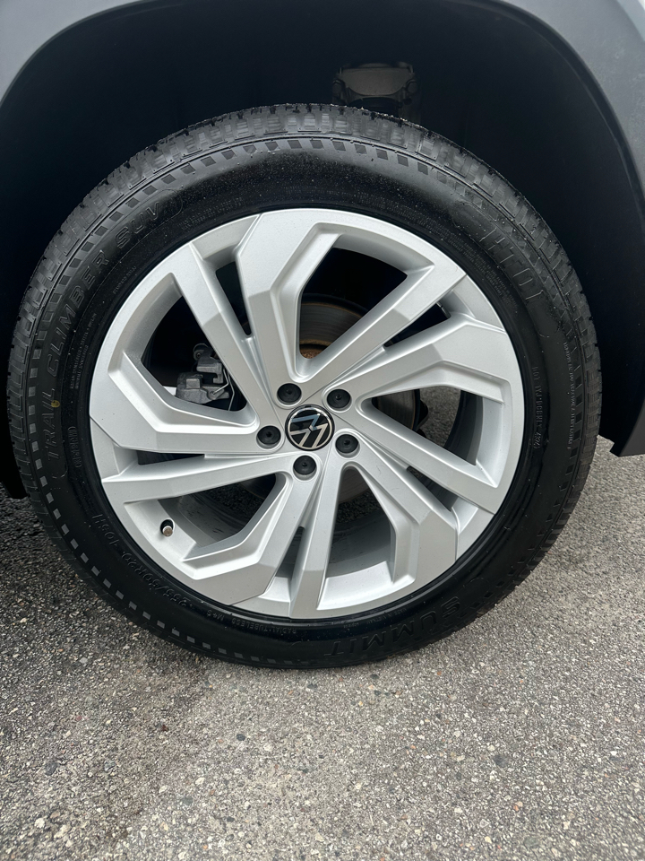 Volkswagen Atlas 2021.5 2.0T SE w/Technology FWD 2021