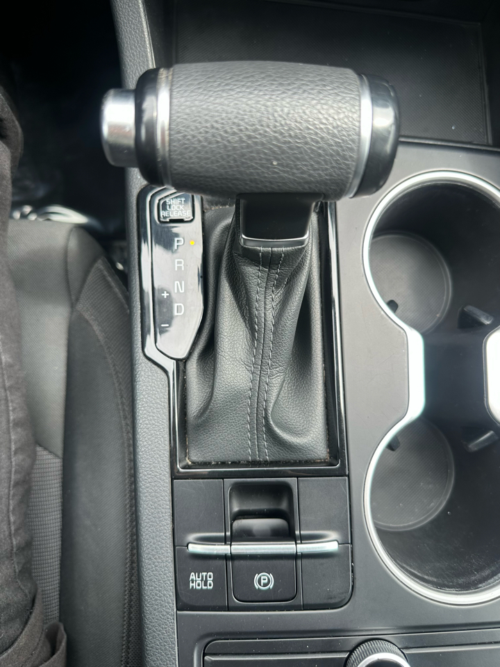 Kia K5 LXS Auto FWD 2022