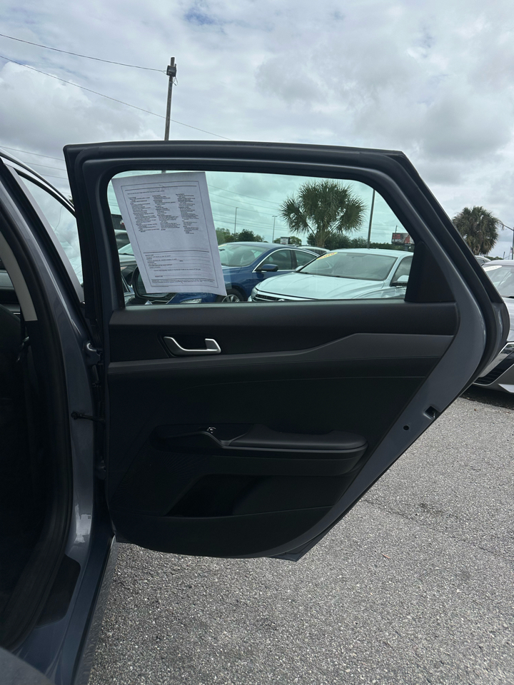 Kia K5 LXS Auto FWD 2022