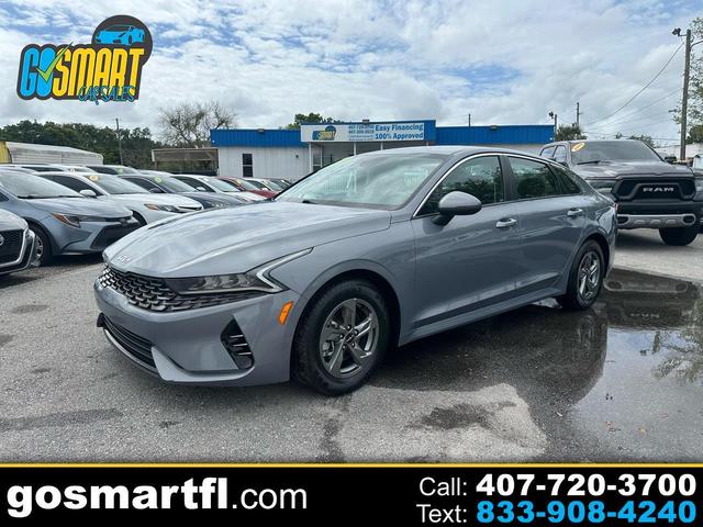 Silver 2022 Kia K5 LXS FWD Sedan Front-Wheel Drive Automatic