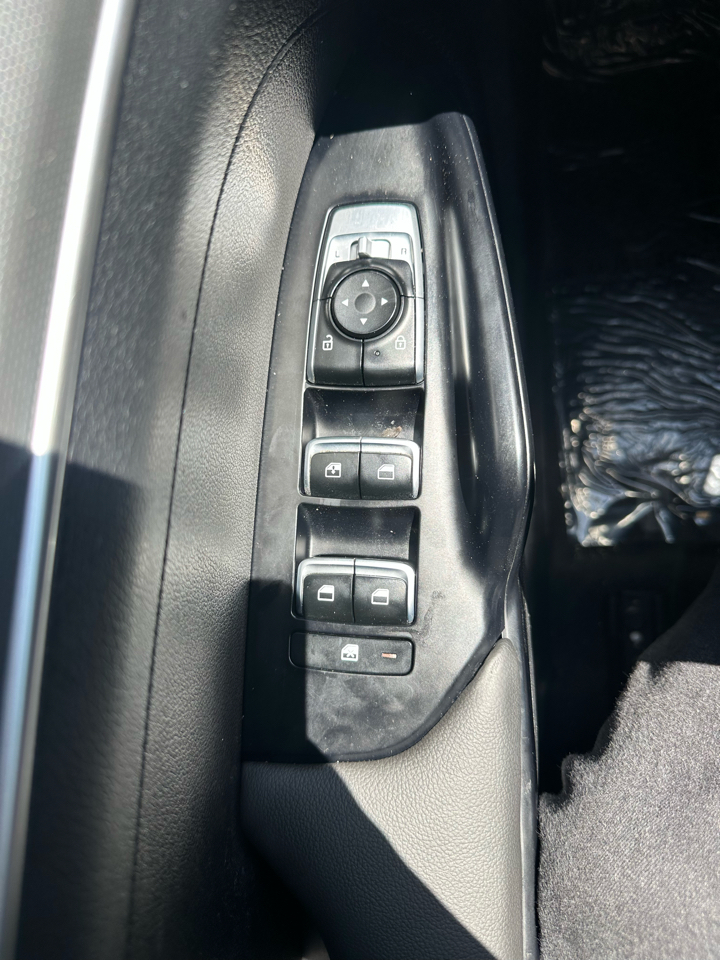 Kia K5 LXS Auto FWD 2021