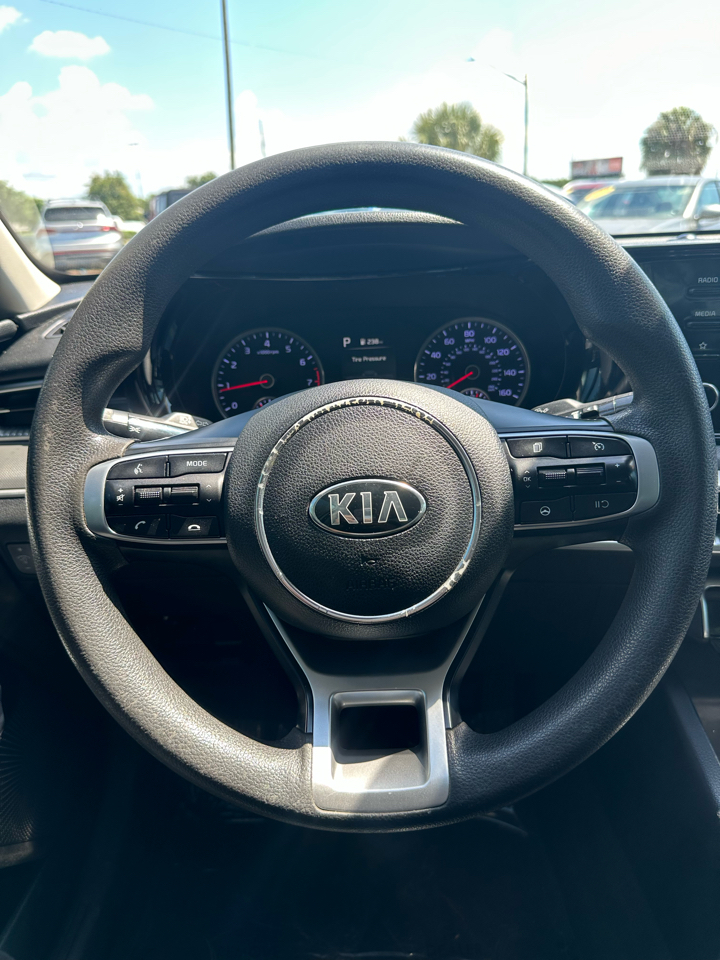 Kia K5 LXS Auto FWD 2021