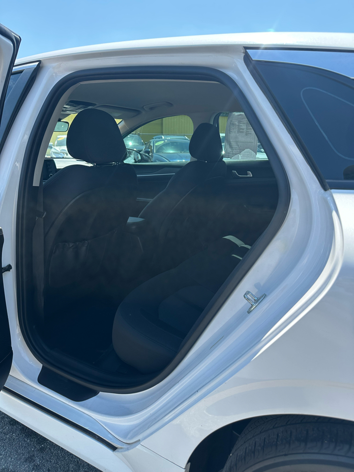 Kia K5 LXS Auto FWD 2021