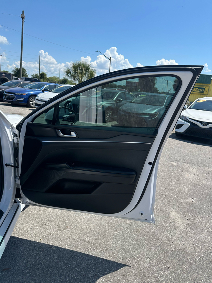 Kia K5 LXS Auto FWD 2021