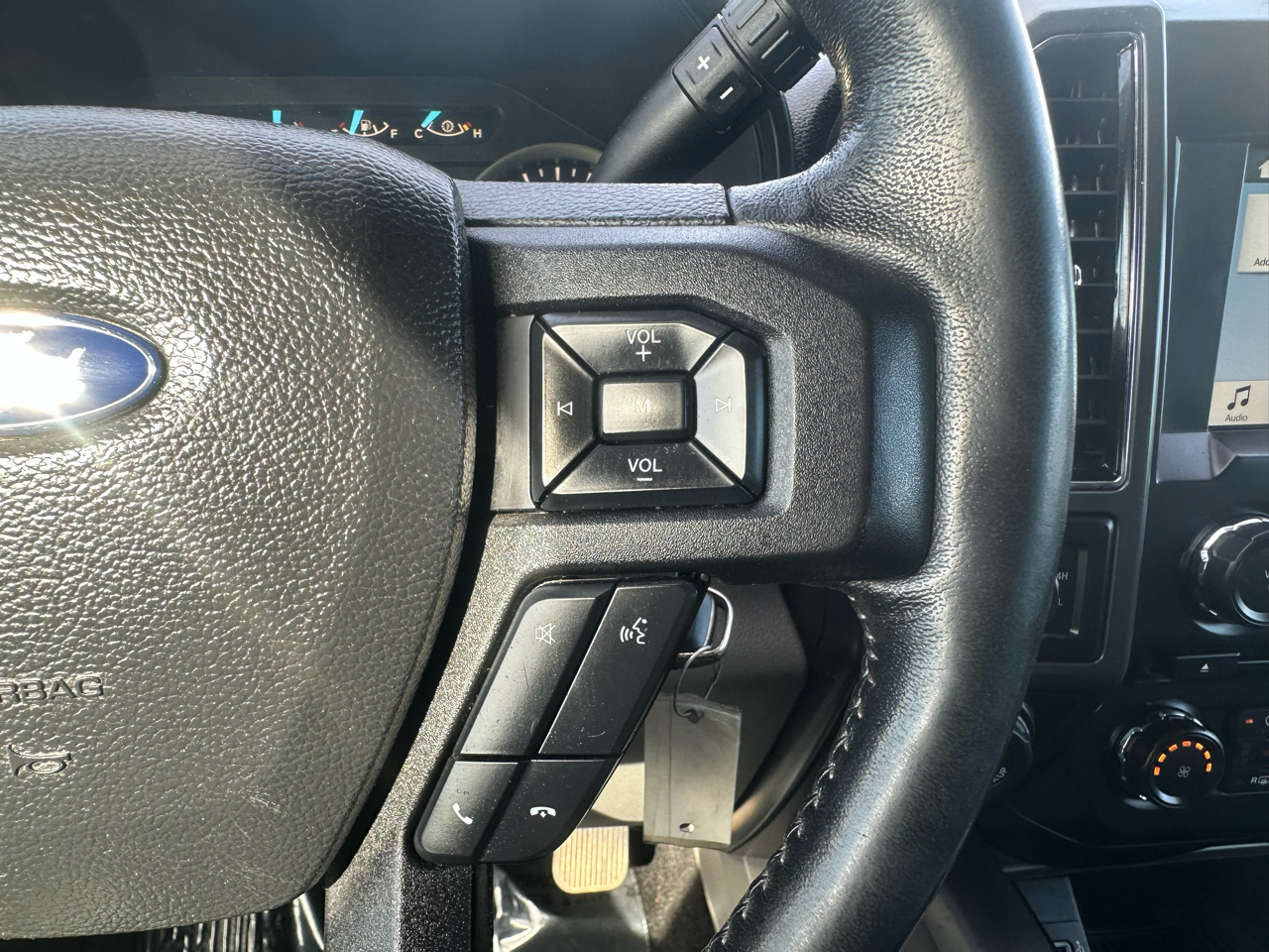 Ford F-150 XLT 4WD SuperCrew 5.5' Box 2018