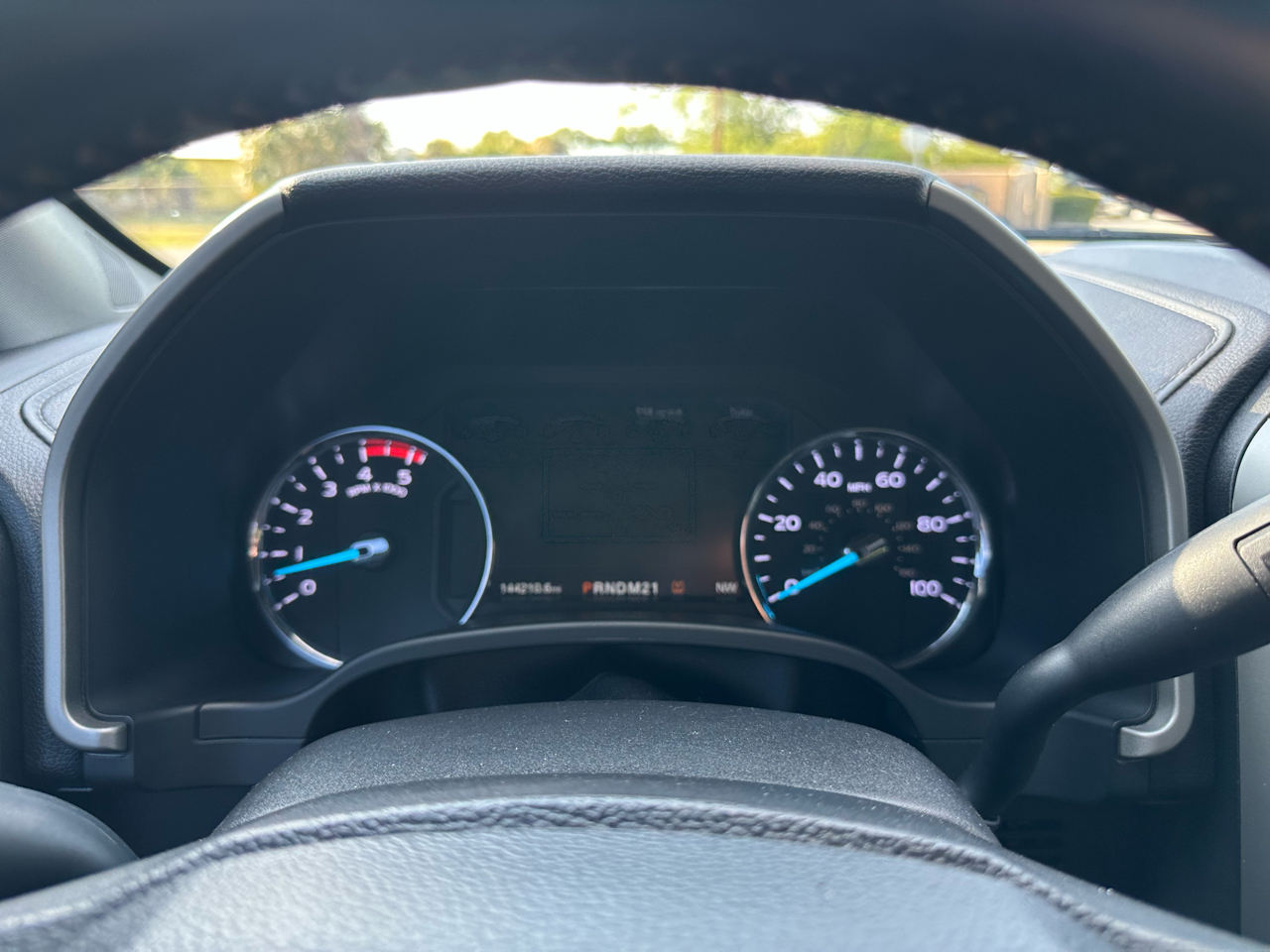 Ford Super Duty F-350 DRW Lariat 4WD Crew Cab 8' Box 2018