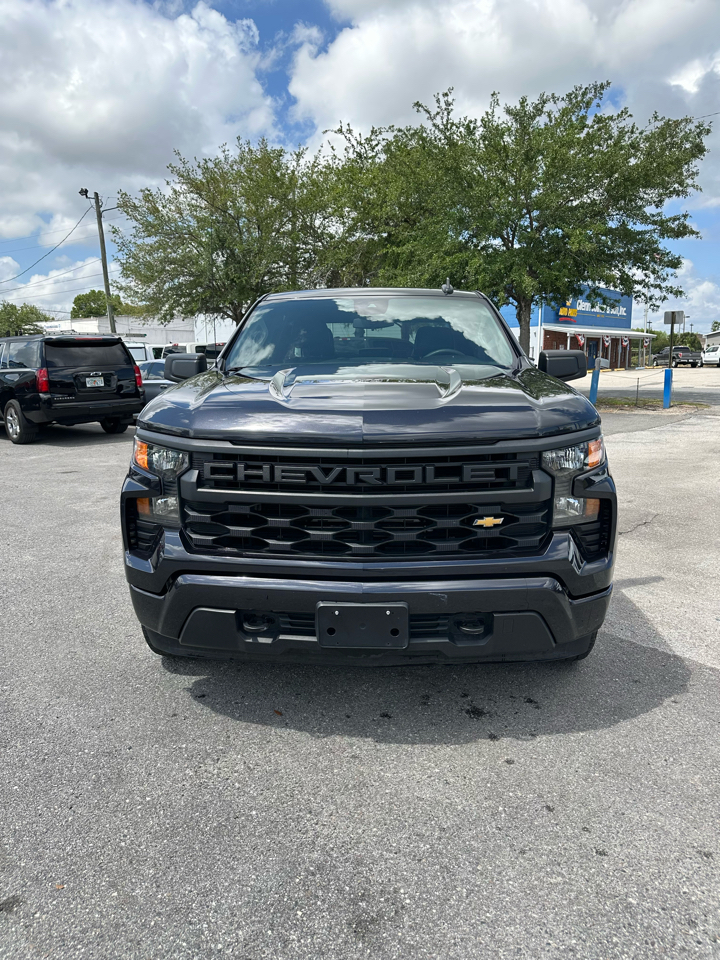 Chevrolet Silverado 1500 4WD Crew Cab 147" Custom 2022