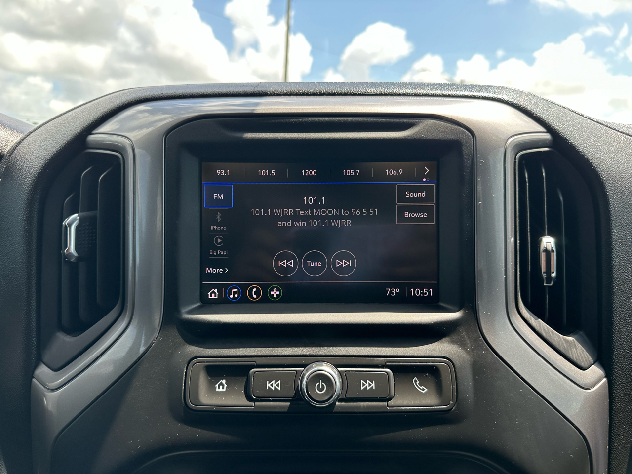 Chevrolet Silverado 1500 4WD Crew Cab 147" Custom 2022