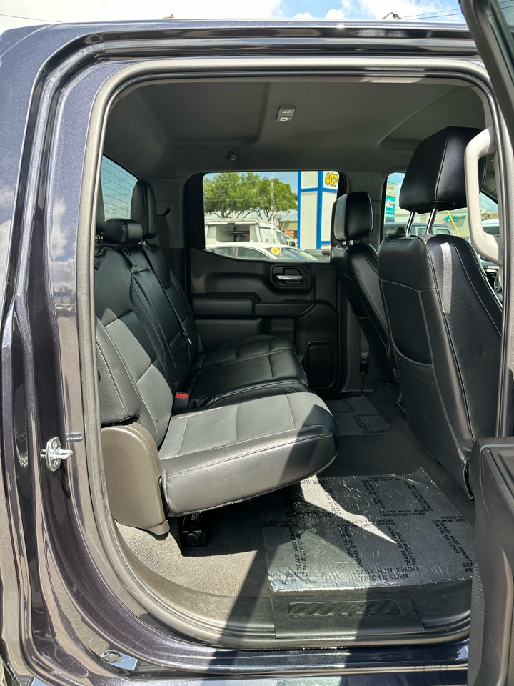 Chevrolet Silverado 1500 4WD Crew Cab 147" Custom 2022