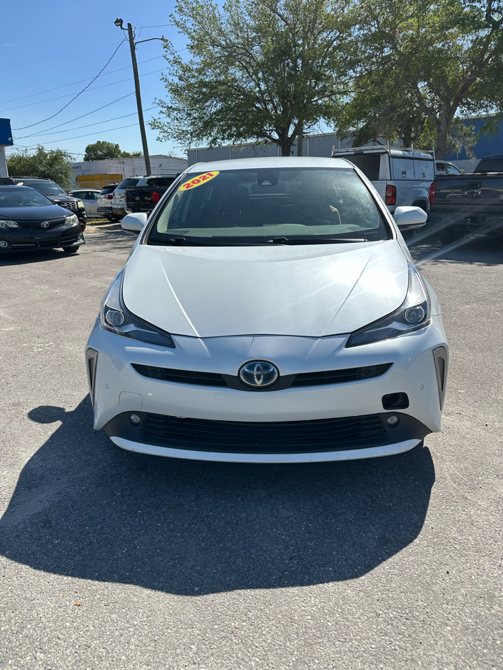 Toyota Prius LE AWD-e (Natl) 2021