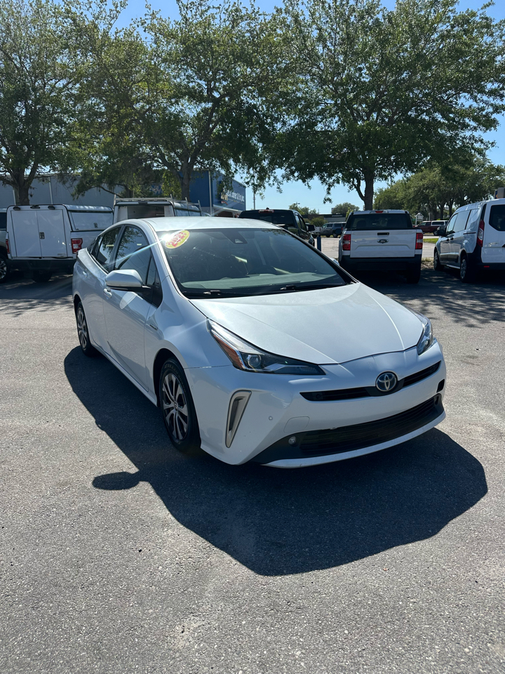 Toyota Prius LE AWD-e (Natl) 2021