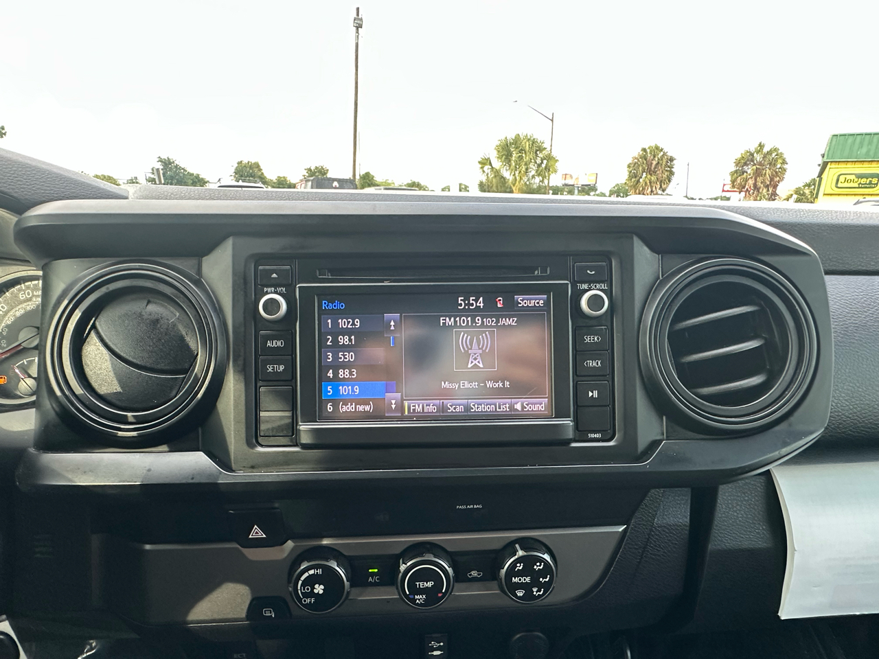 Toyota Tacoma 2WD SR5 Access Cab 6' Bed I4 AT (Natl) 2019