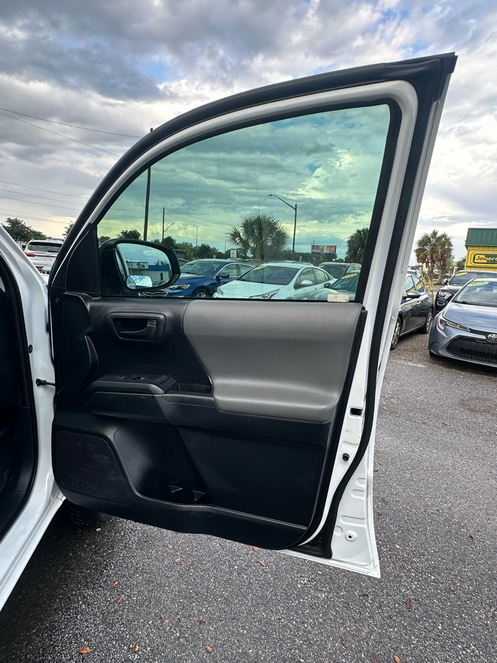 Toyota Tacoma 2WD SR5 Access Cab 6' Bed I4 AT (Natl) 2019