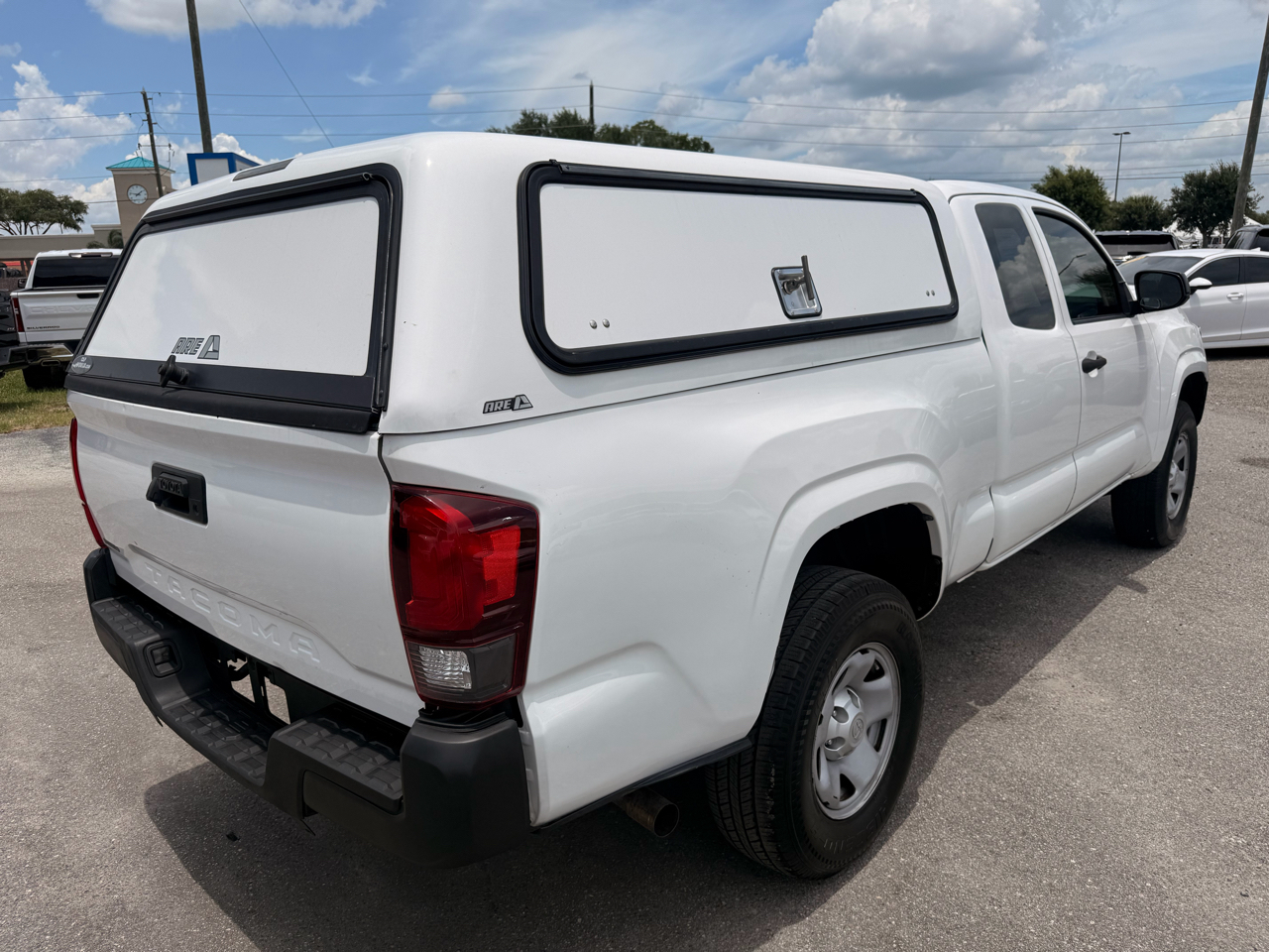 Toyota Tacoma 2WD SR5 Access Cab 6' Bed I4 AT (Natl) 2019