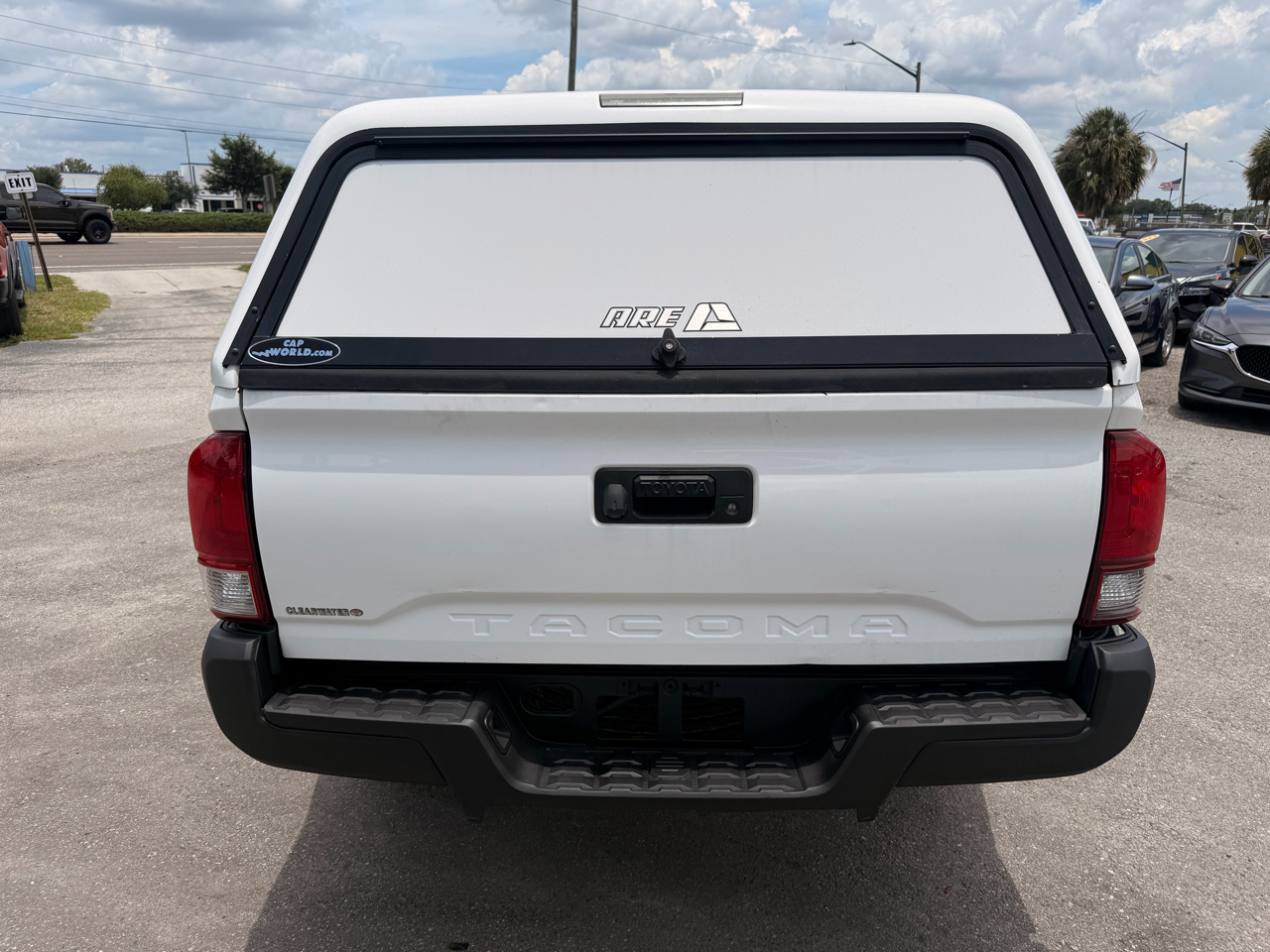 Toyota Tacoma 2WD SR5 Access Cab 6' Bed I4 AT (Natl) 2019