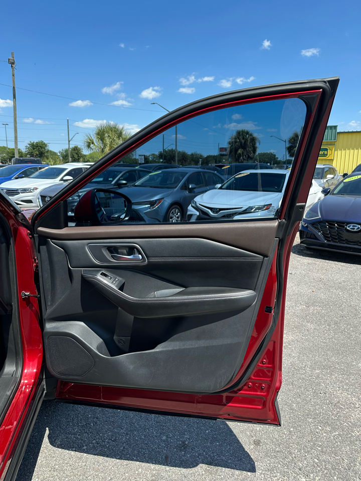 Nissan Rogue FWD SV 2021