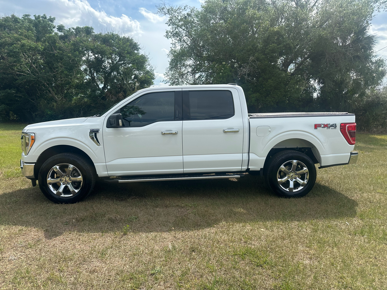 Ford F-150 XLT 4WD SuperCrew 5.5' Box 2022