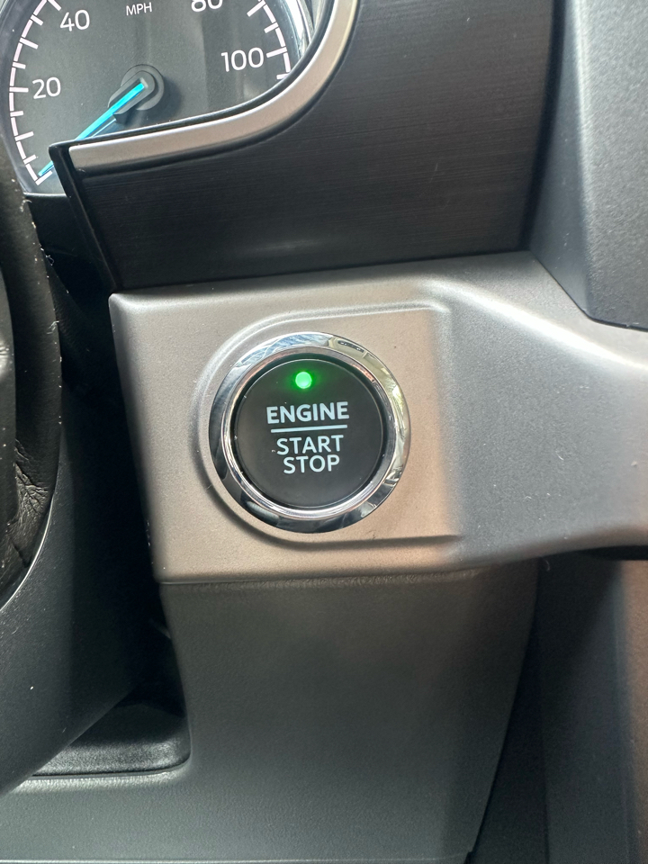 Ford F-150 XLT 4WD SuperCrew 5.5' Box 2022