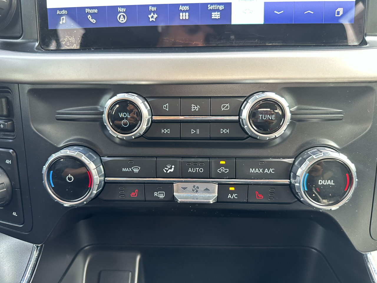 Ford F-150 XLT 4WD SuperCrew 5.5' Box 2022