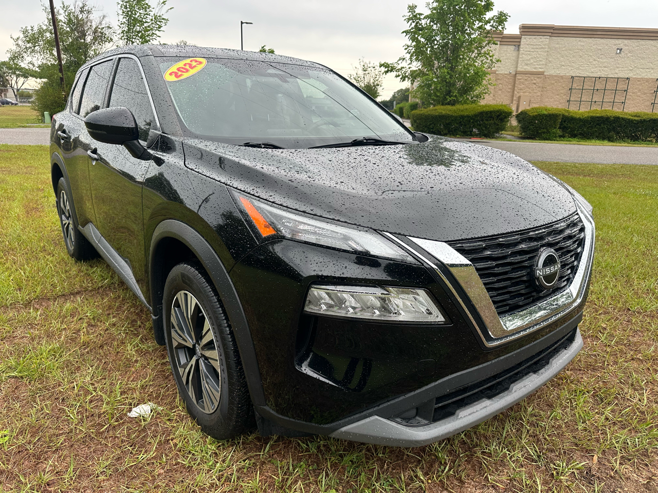 Nissan Rogue FWD SV *Ltd Avail* 2023
