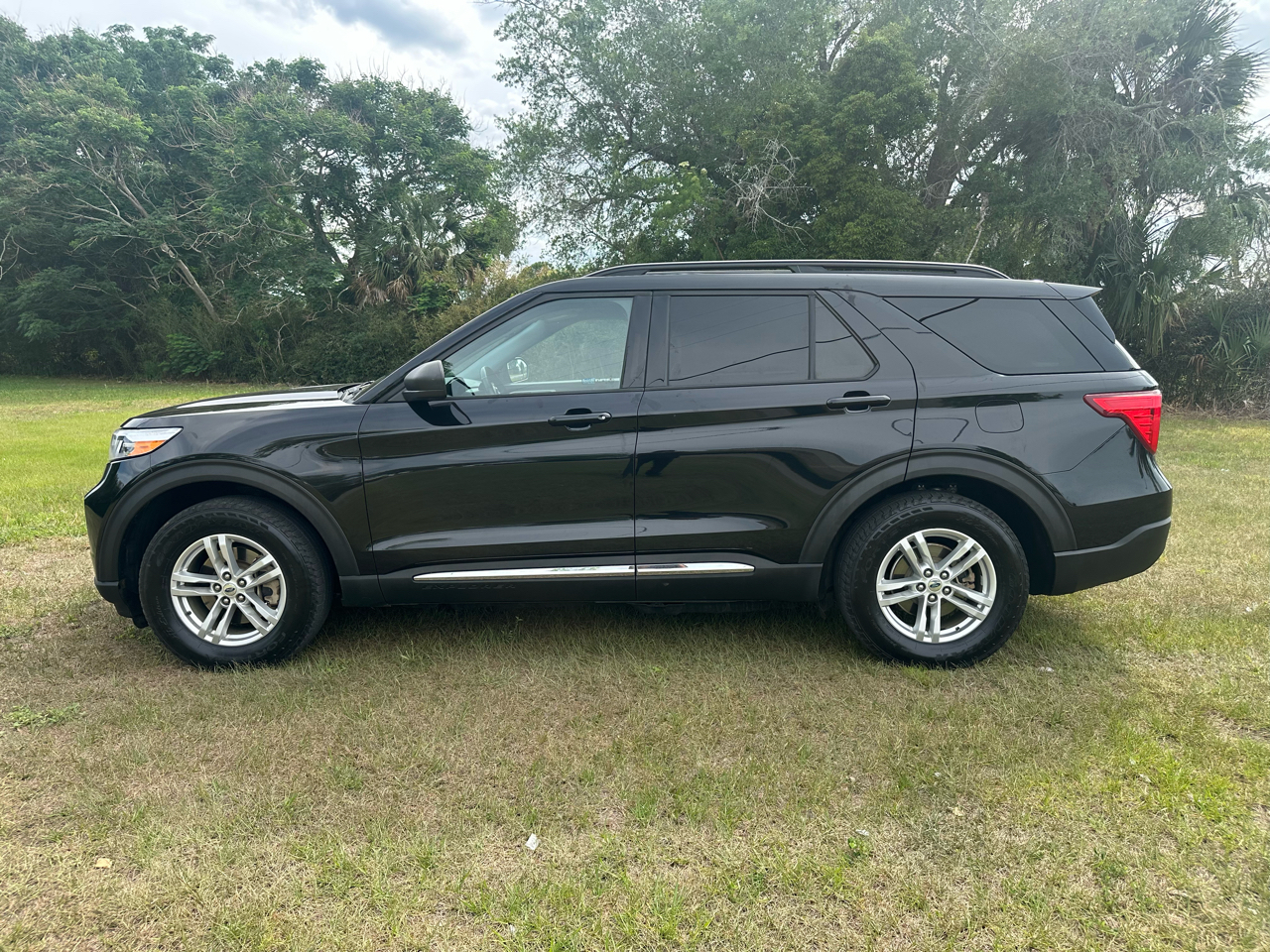 Ford Explorer XLT 4WD 2020