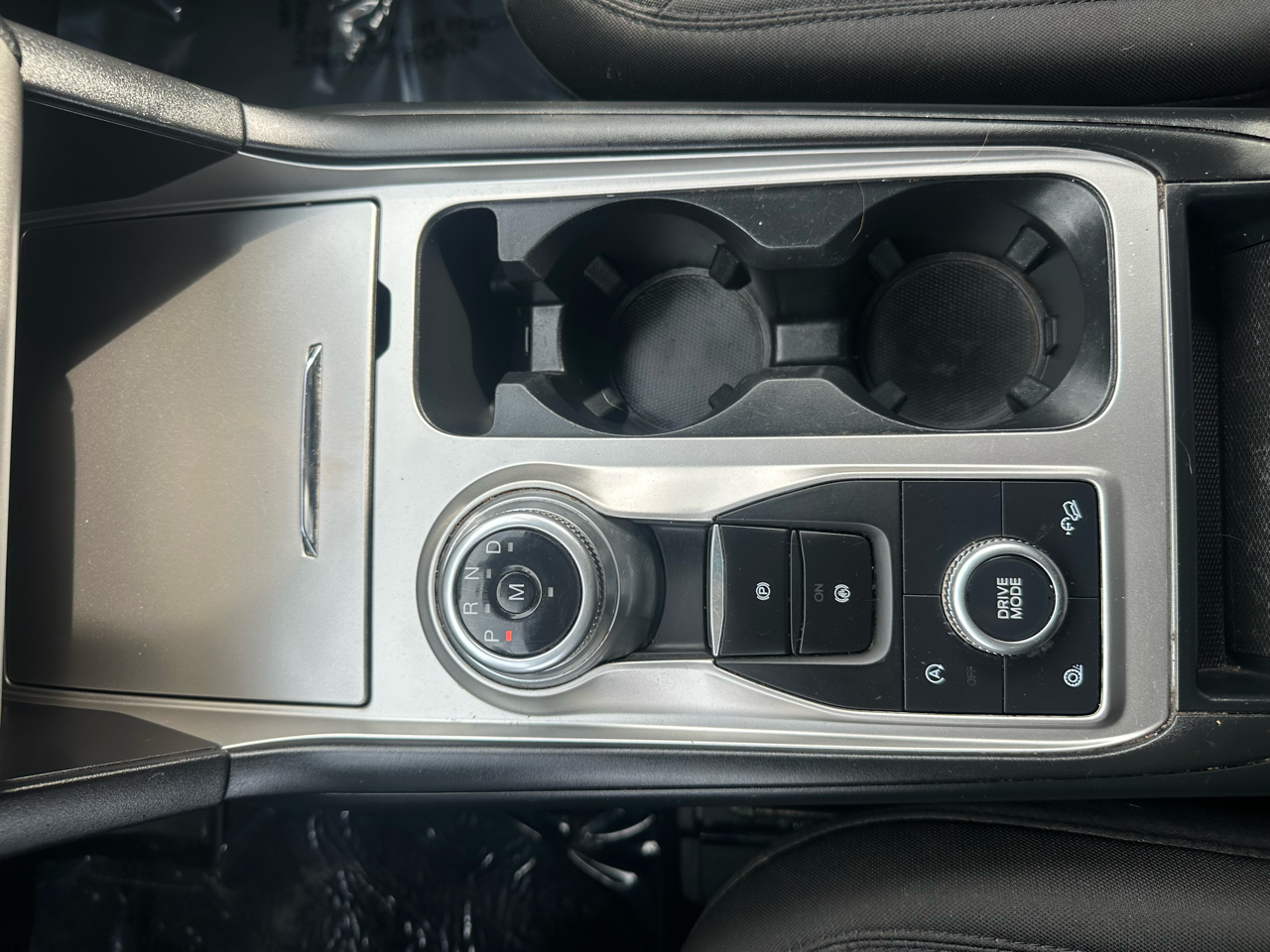Ford Explorer XLT 4WD 2020