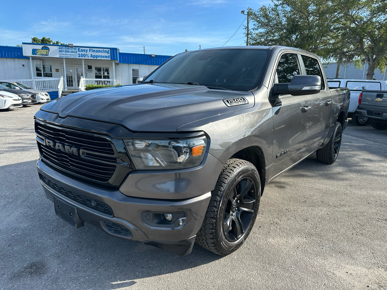 RAM 1500 Lone Star 4x2 Crew Cab 5'7" Box 2020