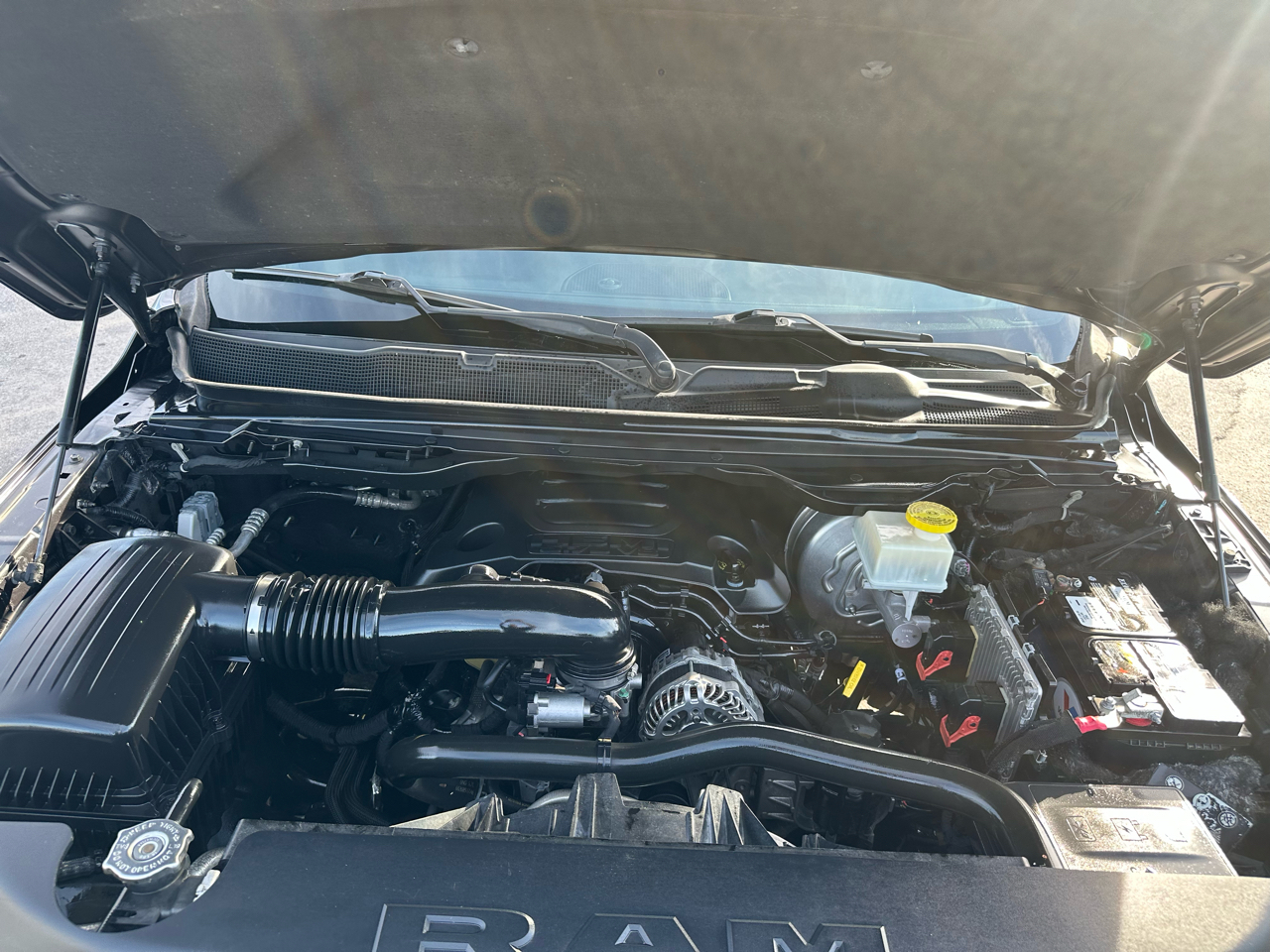 RAM 1500 Lone Star 4x2 Crew Cab 5'7" Box 2020