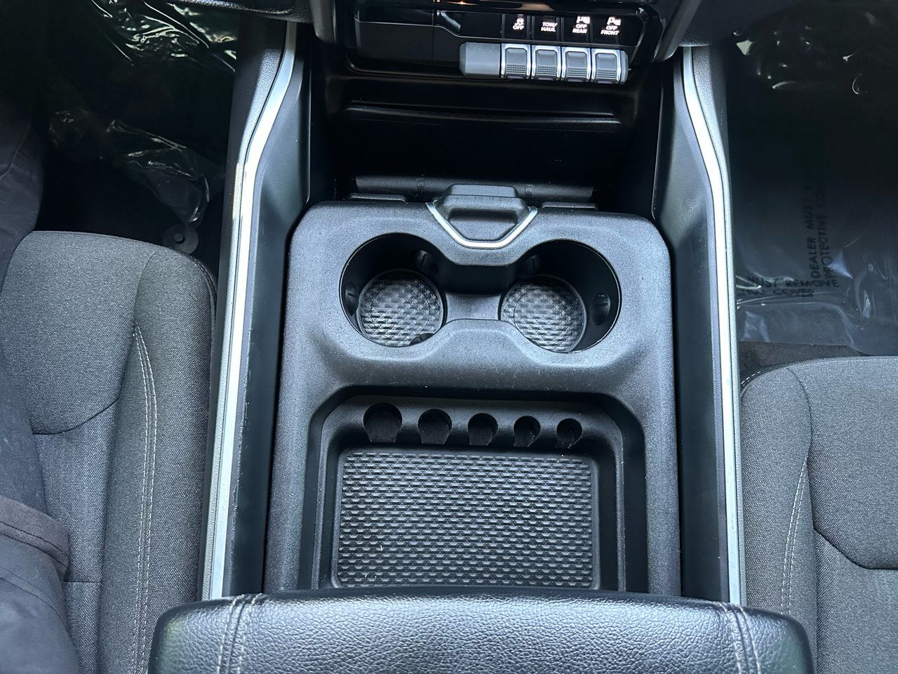 RAM 1500 Lone Star 4x2 Crew Cab 5'7" Box 2020