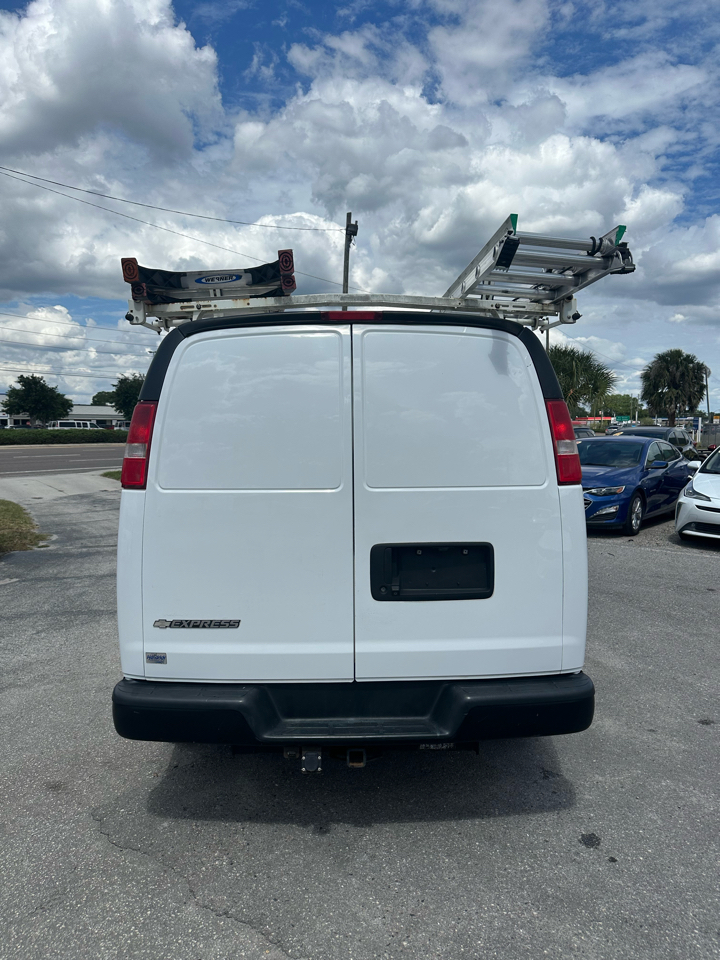 Chevrolet Express Cargo Van RWD 2500 135" 2019
