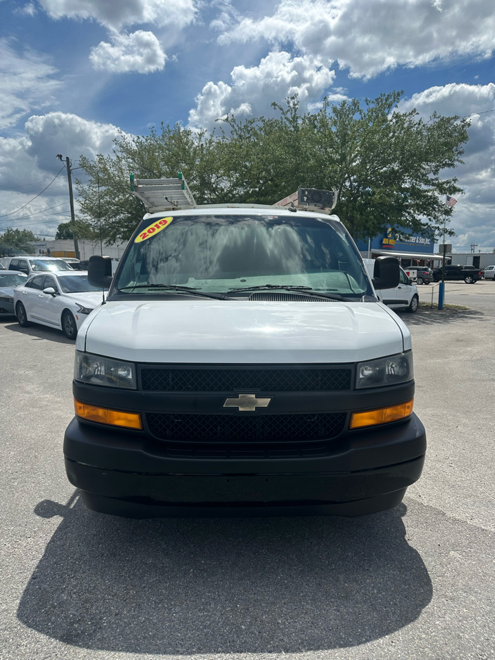 Chevrolet Express Cargo Van RWD 2500 135" 2019