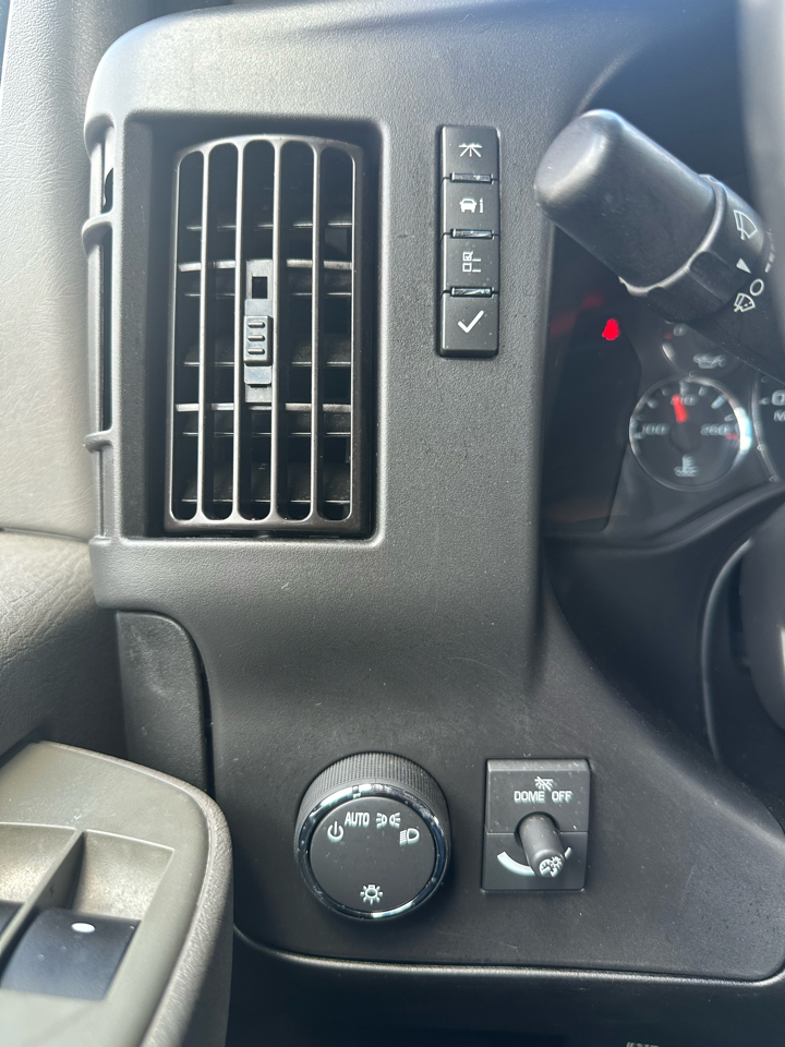 Chevrolet Express Cargo Van RWD 2500 135" 2019
