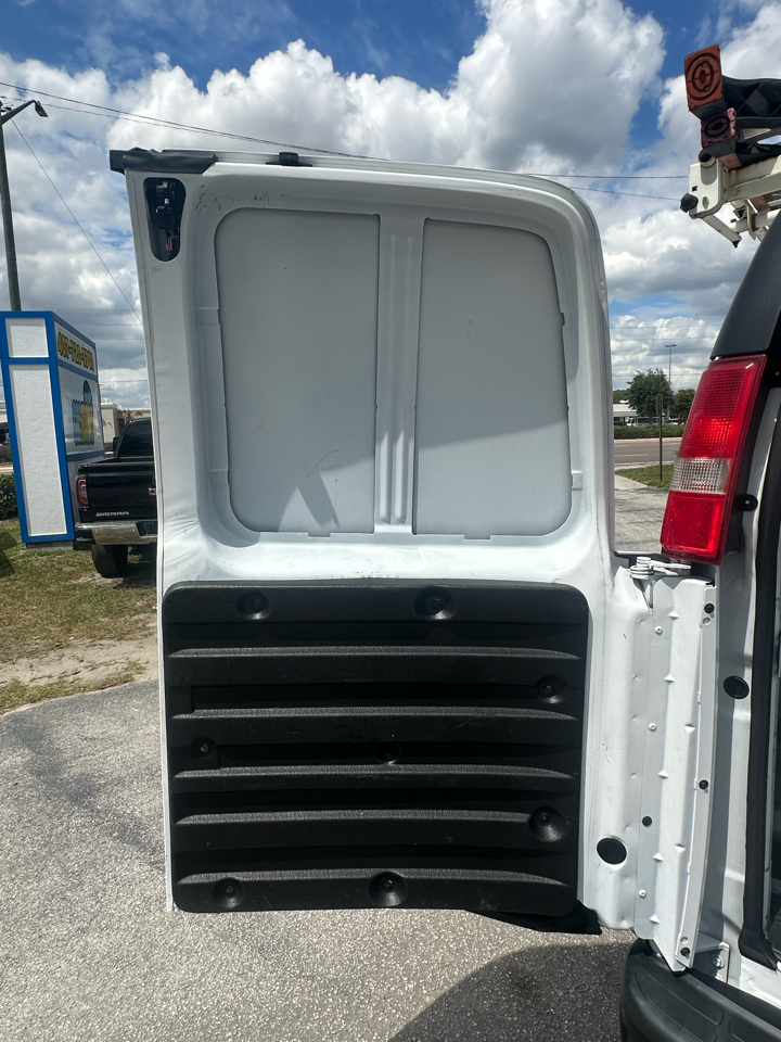 Chevrolet Express Cargo Van RWD 2500 135" 2019