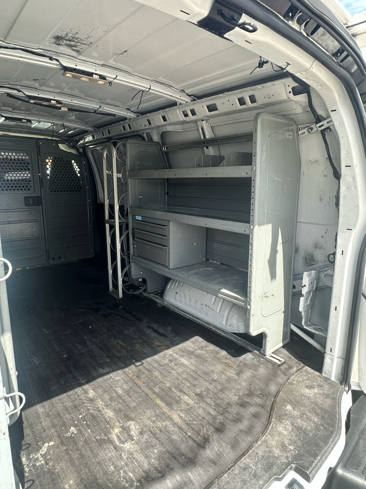 Chevrolet Express Cargo Van RWD 2500 135" 2019