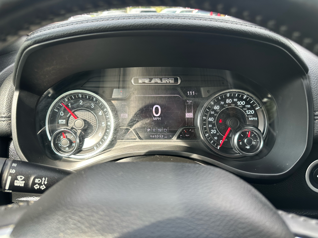 RAM 1500 Laramie 4x2 Crew Cab 5'7" Box 2021
