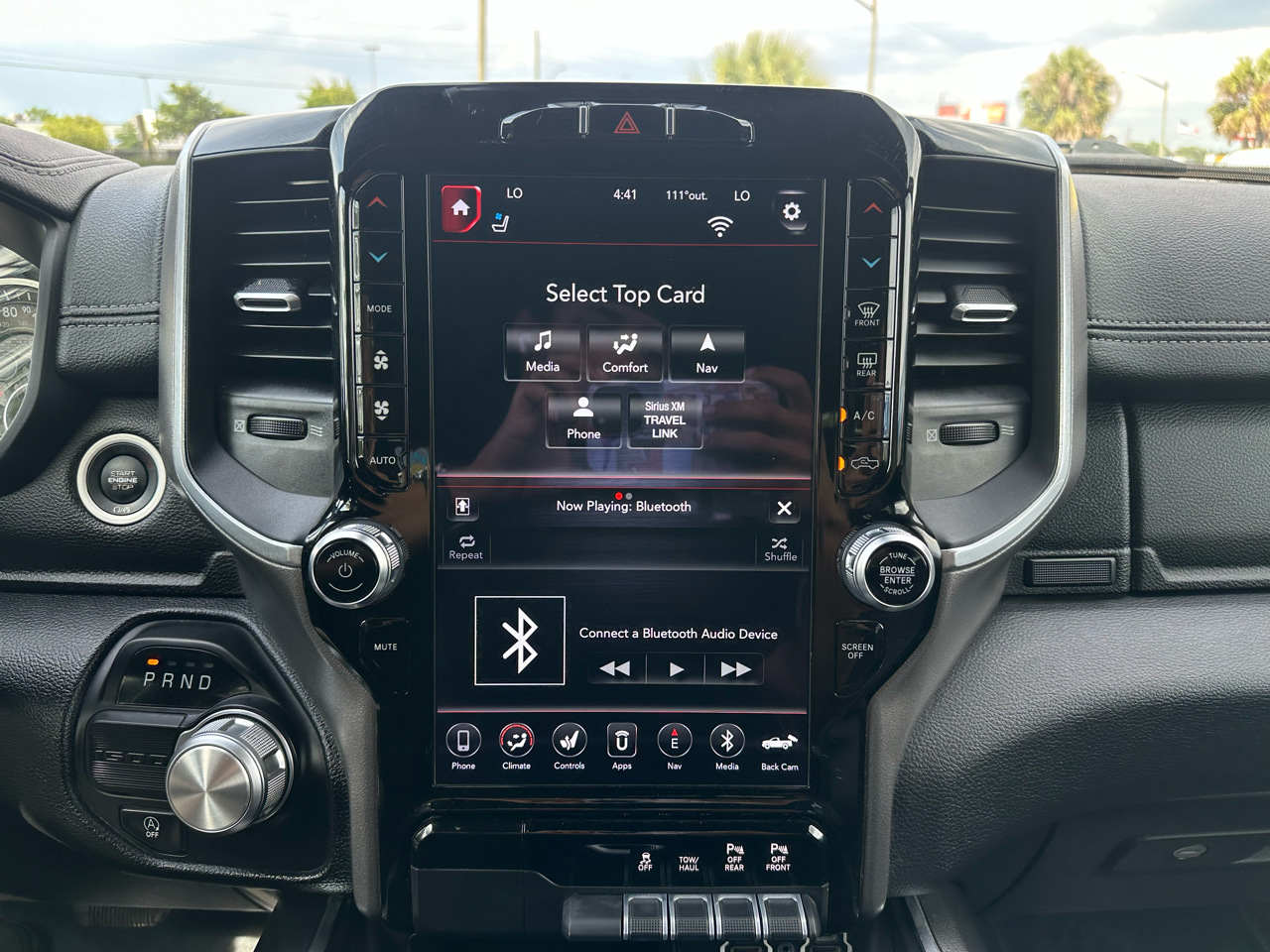 RAM 1500 Laramie 4x2 Crew Cab 5'7" Box 2021