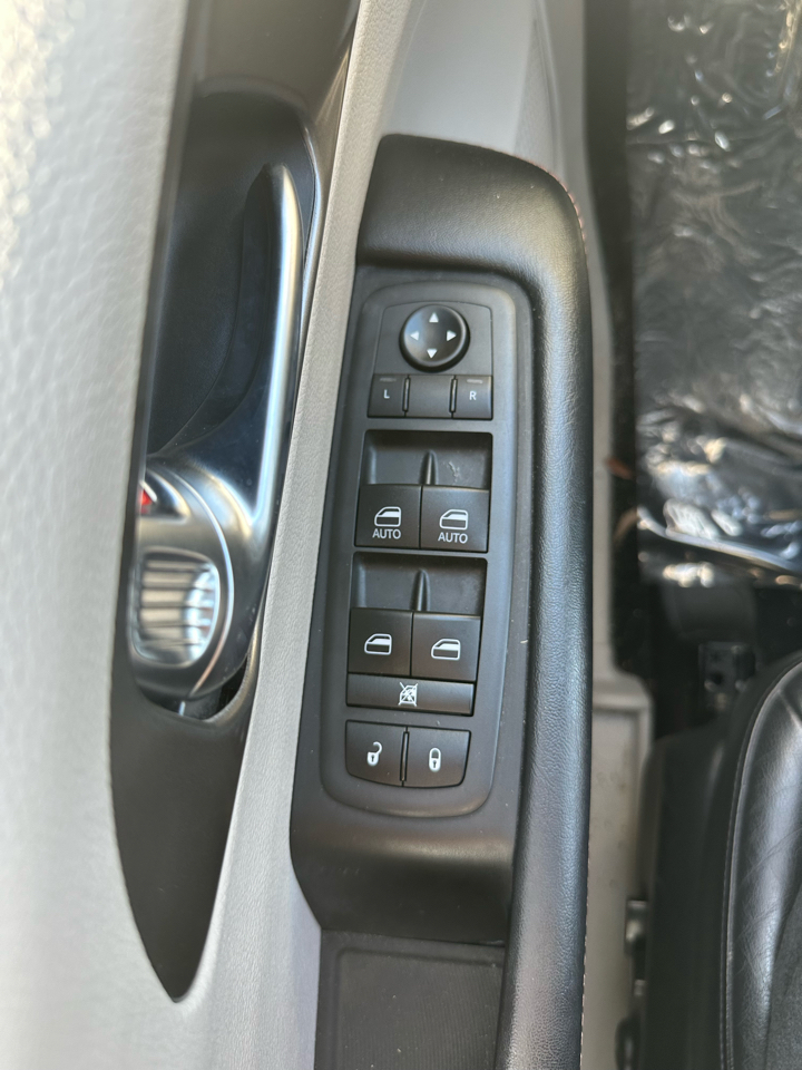 Chrysler Pacifica Touring L FWD 2020