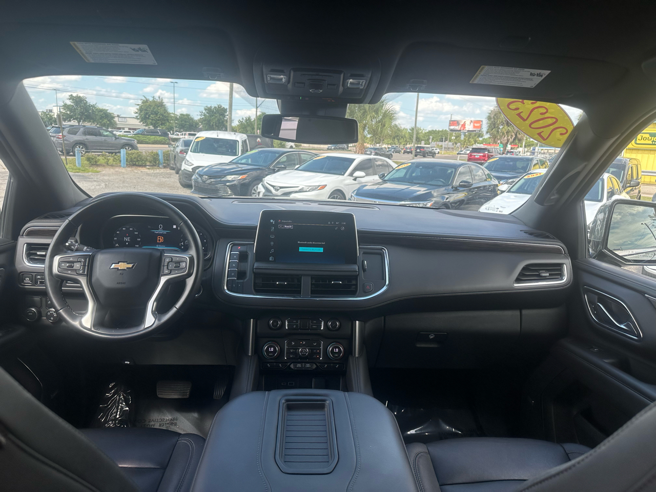 Chevrolet Suburban 2WD 4dr LT 2023