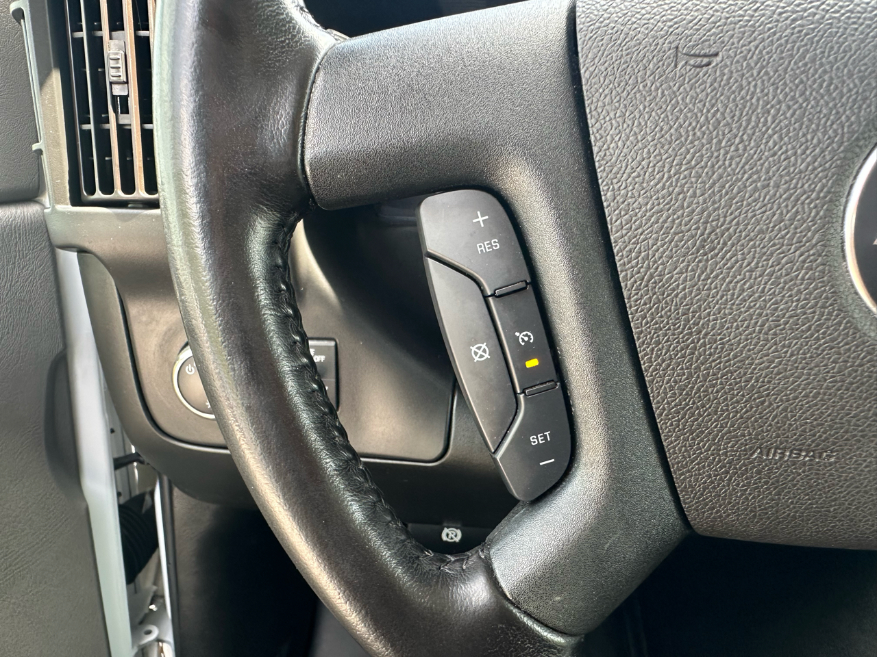 Chevrolet Express Cargo Van RWD 2500 135" 2021