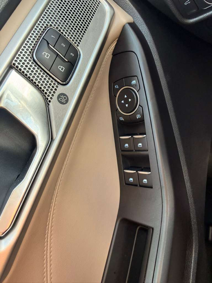 Ford Explorer Limited RWD 2020