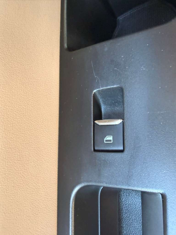 Ford Explorer Limited RWD 2020