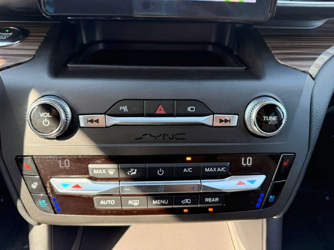 Ford Explorer Limited RWD 2020